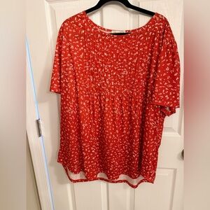 Orange/Red Floral Women's Top size 3X